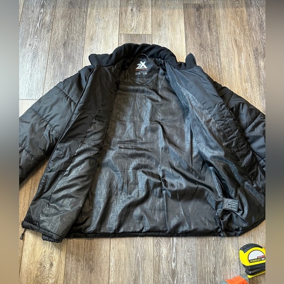 🖤 NWOT. Men gray/black camouflage puff jacket Size large excellent condition. - Picture 3 of 8